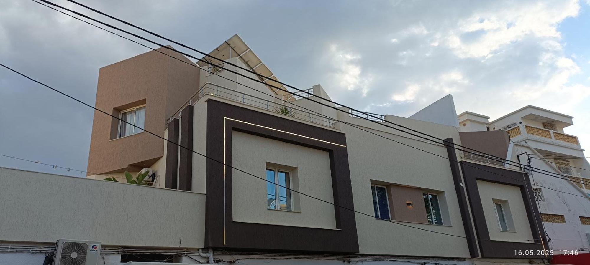 Tim 4 Person, 2 * Monastir